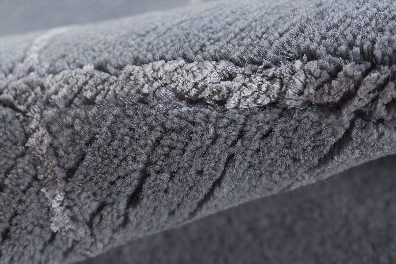 Detail shot of Arp Gris by Tufenkian