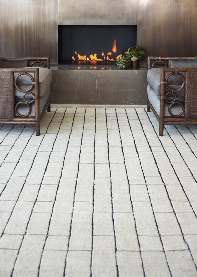 Installation image of Blipmarks Neutral, a hand knotted rug designed by Barbara Barry for Tufenkian room-image