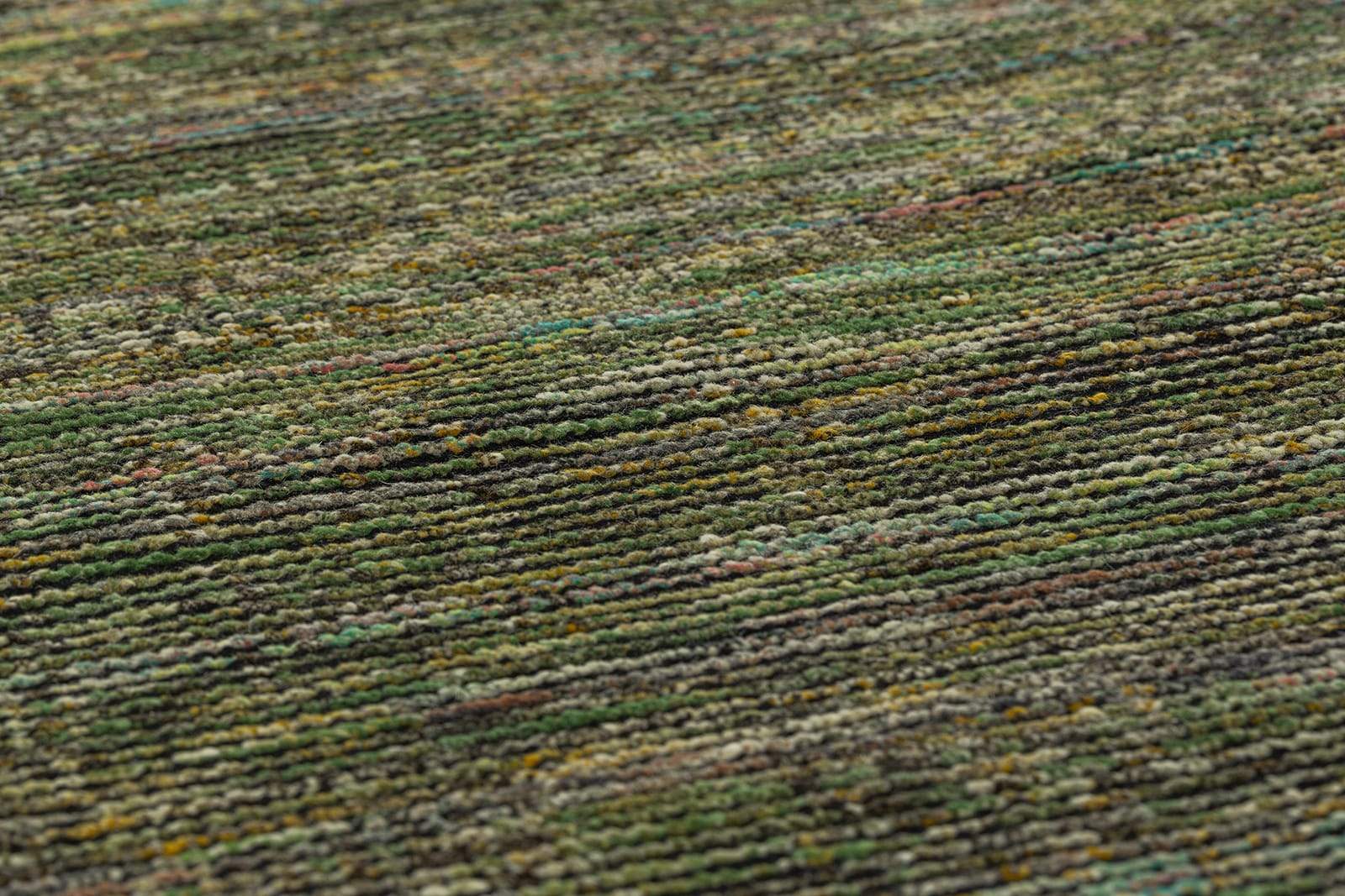 detail image of TR898 Gradation Multi 8x10 rug